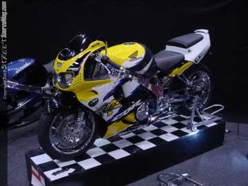 WOWChicago Show Images Page 4