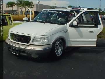 FarmFest Show Images Page 1