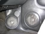 Infiniti Kappa 62.9i speakers in door and kick panels